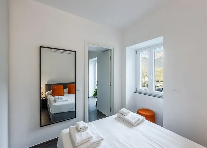 Apartment - Con Roccia Naturale *