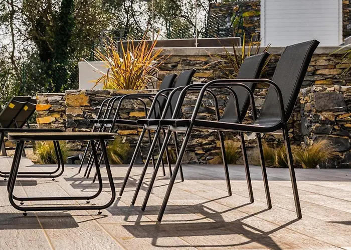 - Con Roccia Naturale Рапалло