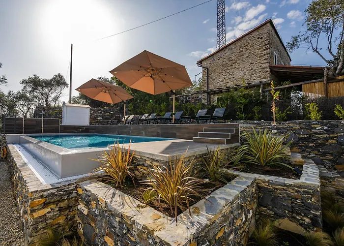 - Con Roccia Naturale Apartment *